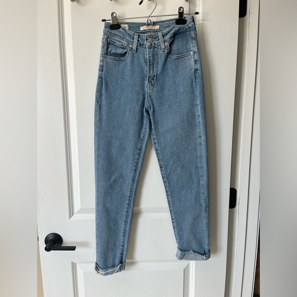 Levi’s 721 High Rise Skinny Jeans sz 25